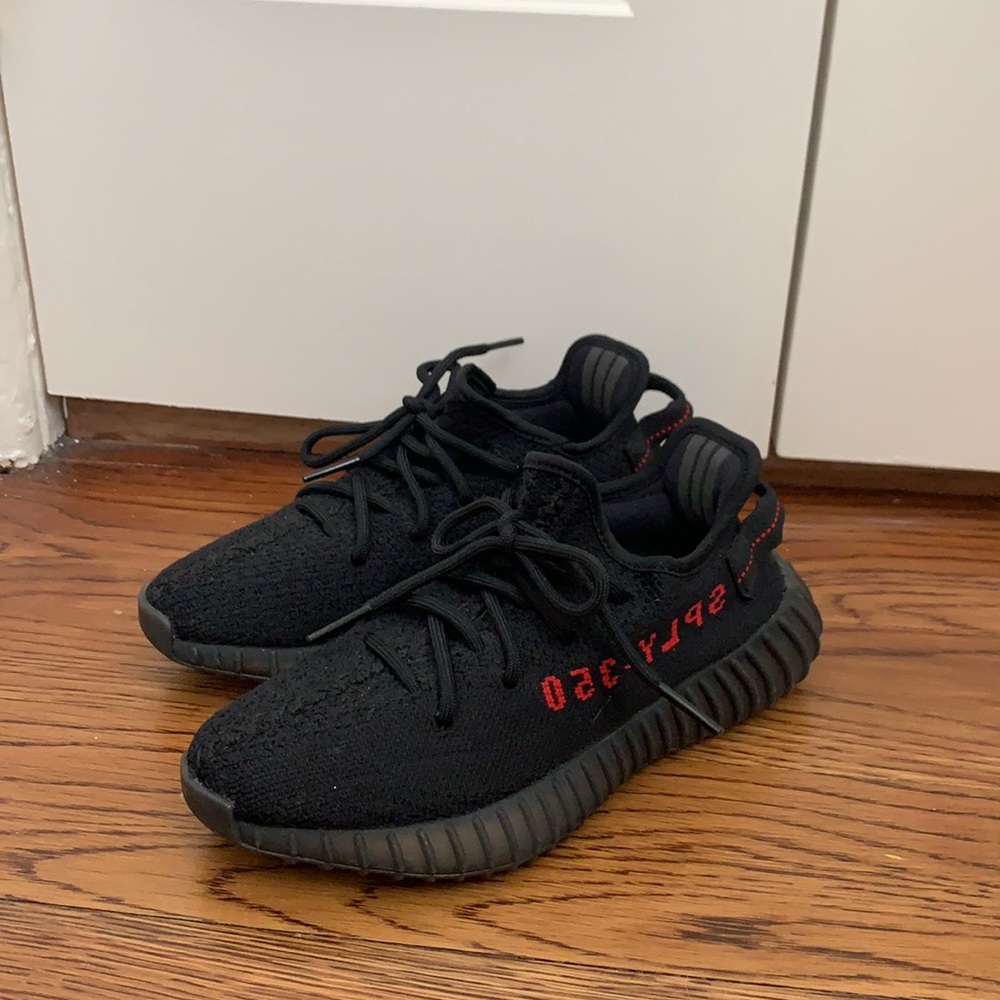 Black Adidas Yeezy